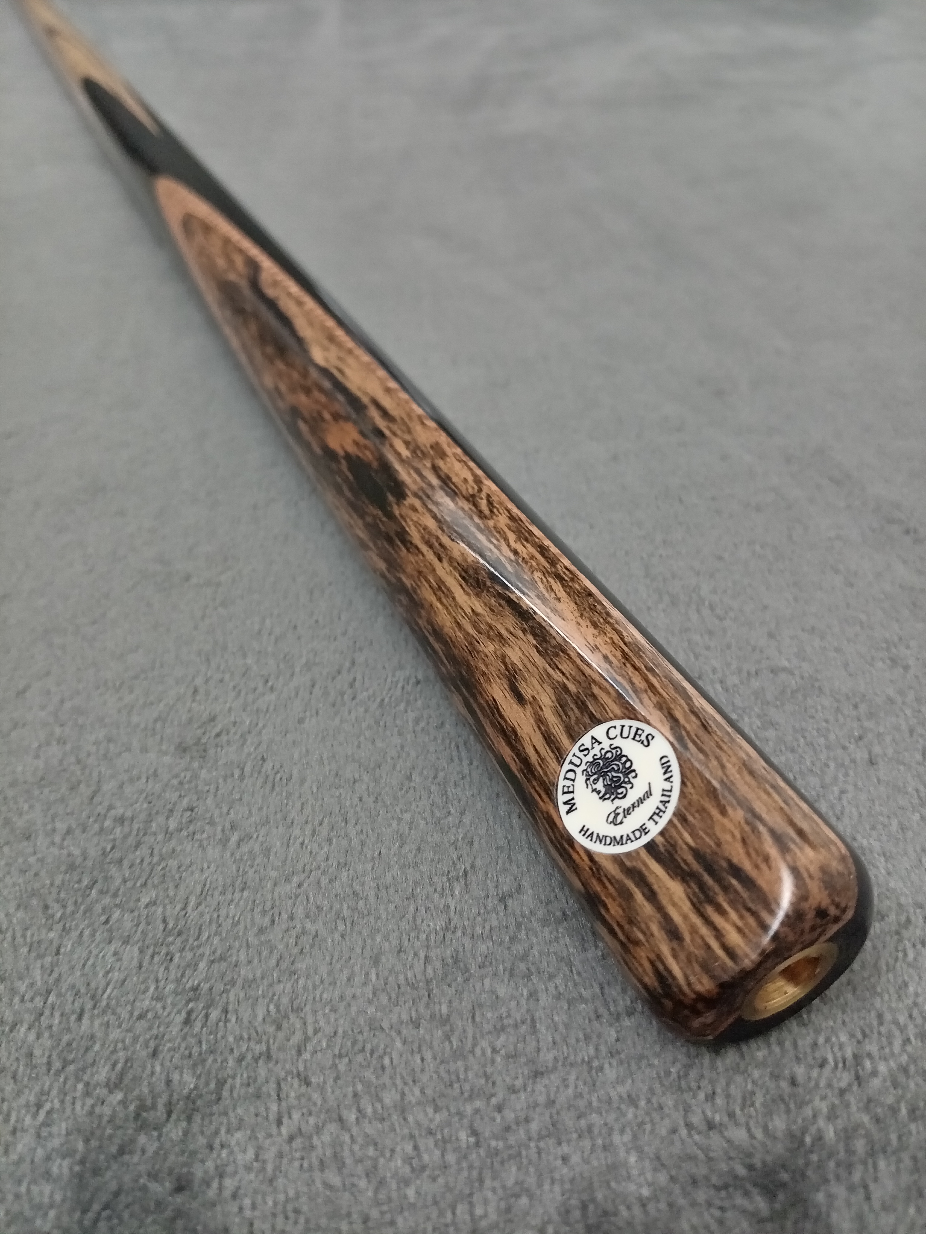 1 Piece Ash Cue