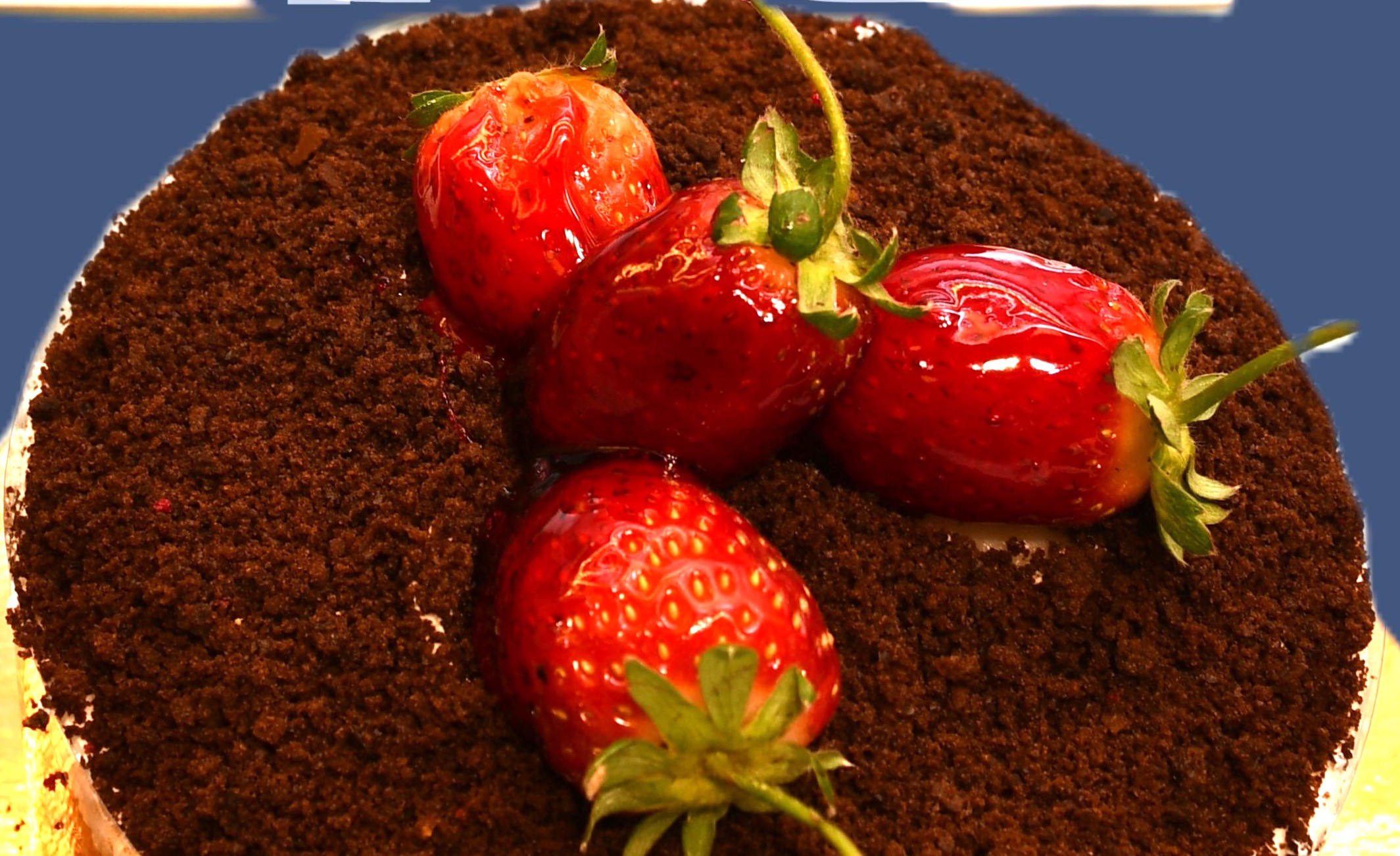 Delicious Strawberry Chocolate Cakes
