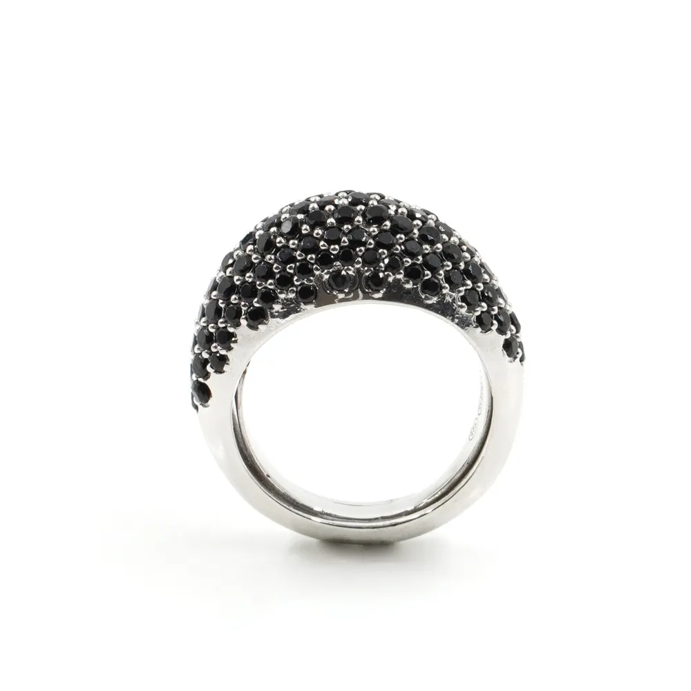 Anello rodiato in argento 925 con zirconi neri