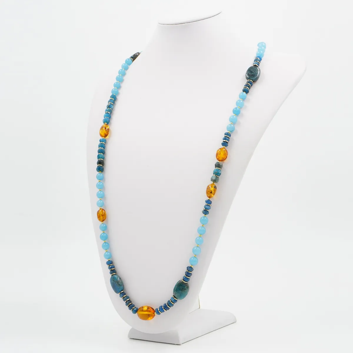 Collana in argento 925 con pietre (quarzo spugna azzurro, apatite, ambra ed ematite)