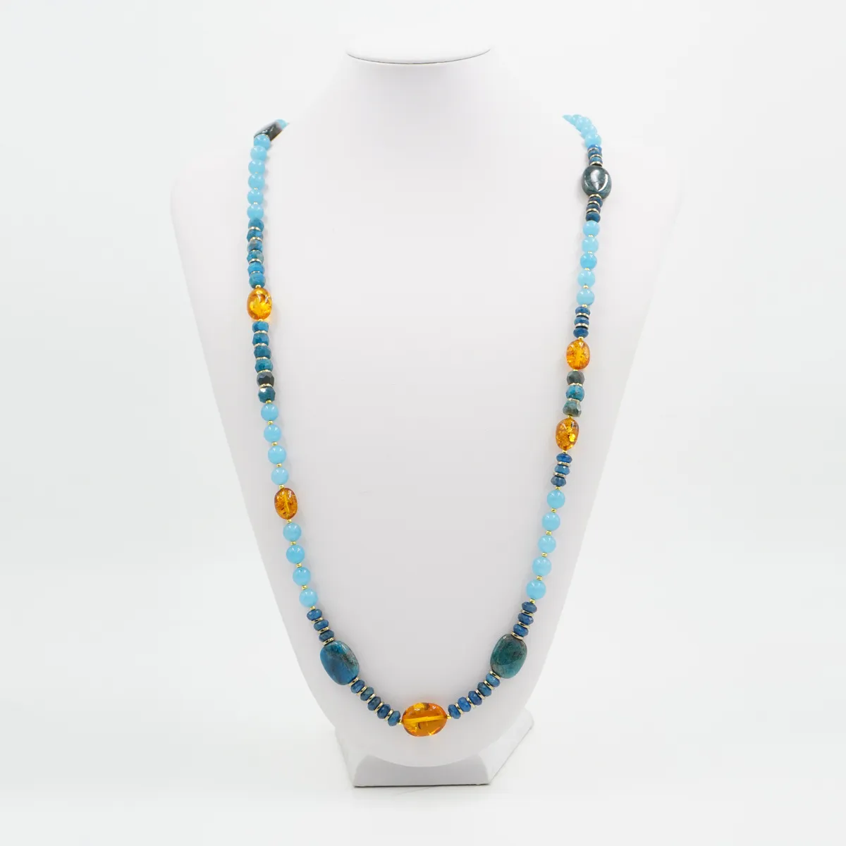 Collana in argento 925 con pietre (quarzo spugna azzurro, apatite, ambra ed ematite)