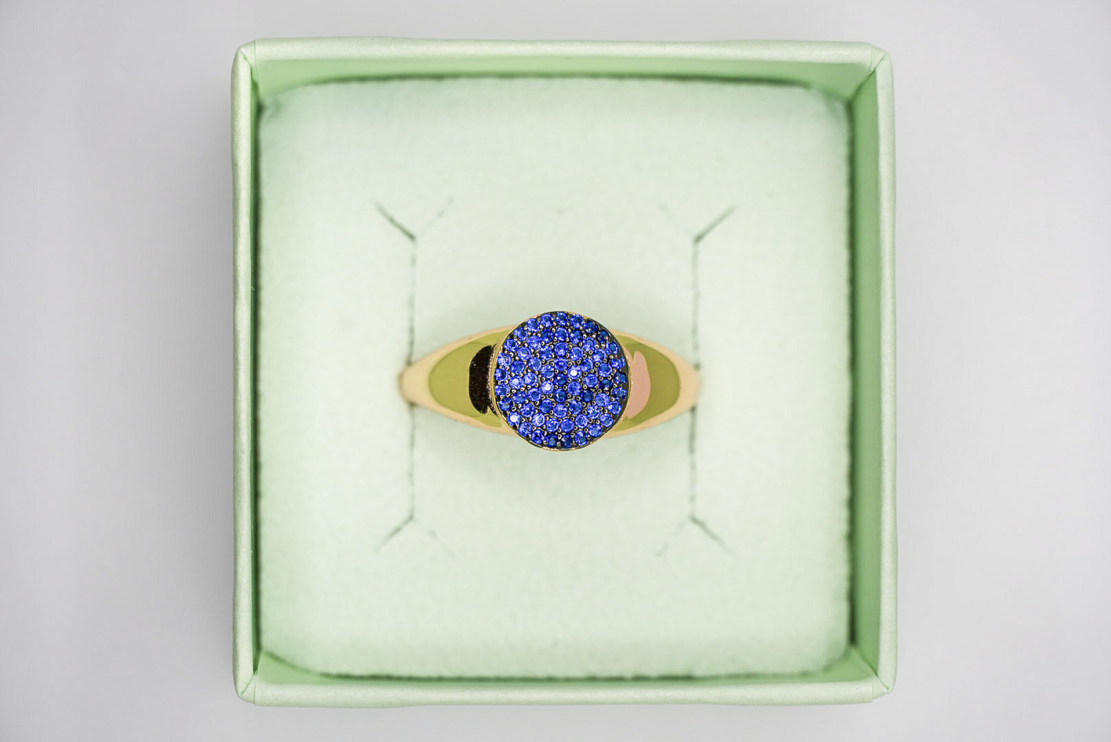 Anello in argento 925 con zirconi blu 