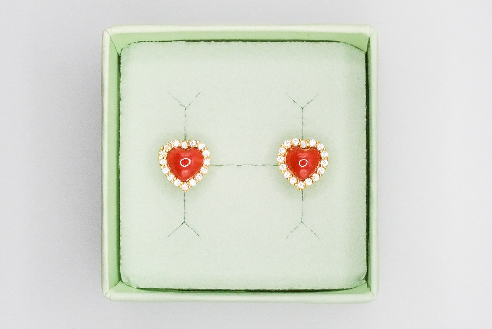 Orecchini di corallo a cuore