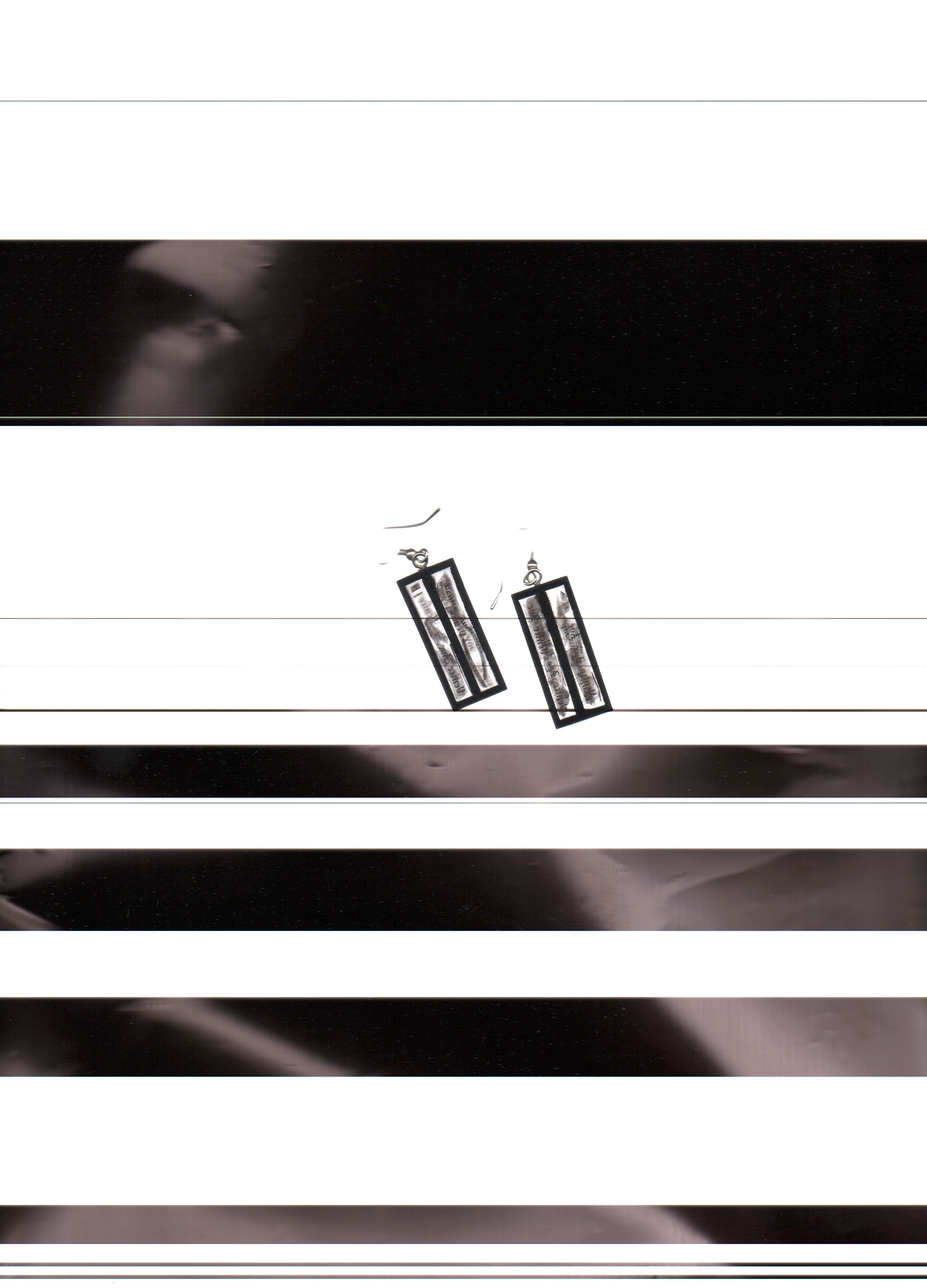 No. 2 Ebano & Resina