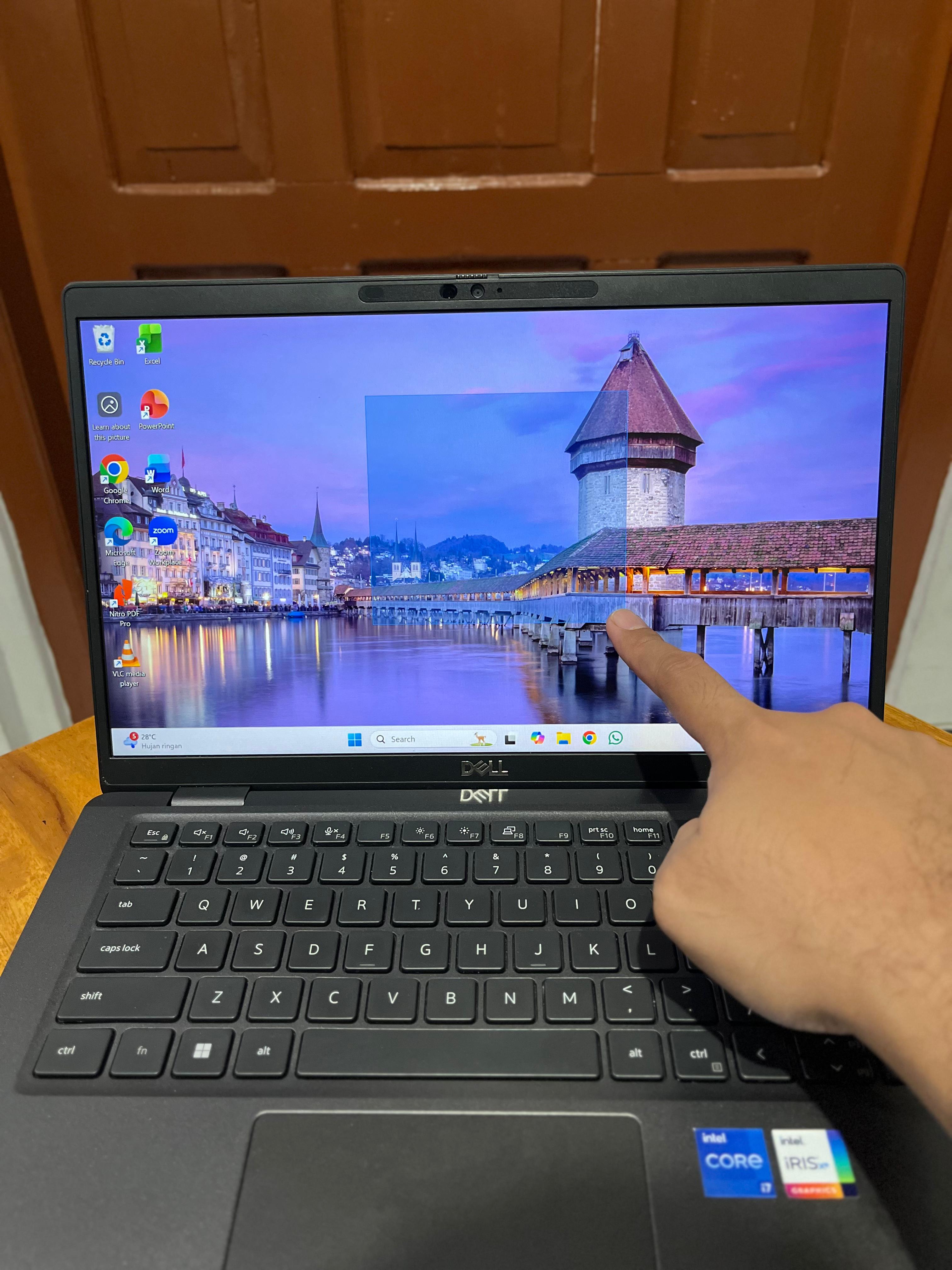 Dell Latitude 7320 touchscreen i7 gen 11 Ram DDR4 16gb SSD Nvme 256Gb