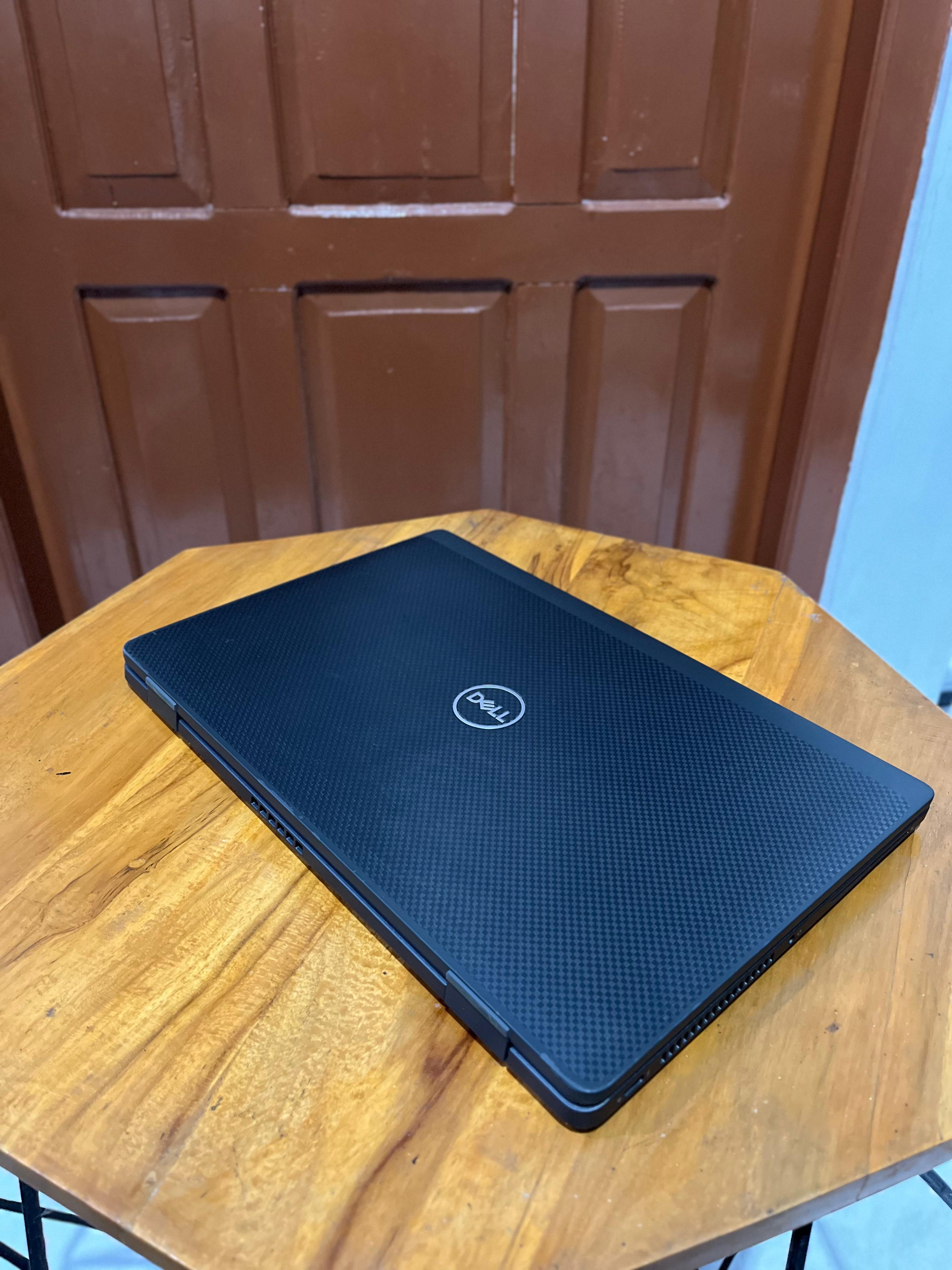 Dell Latitude 7320 touchscreen i7 gen 11 Ram DDR4 16gb SSD Nvme 256Gb