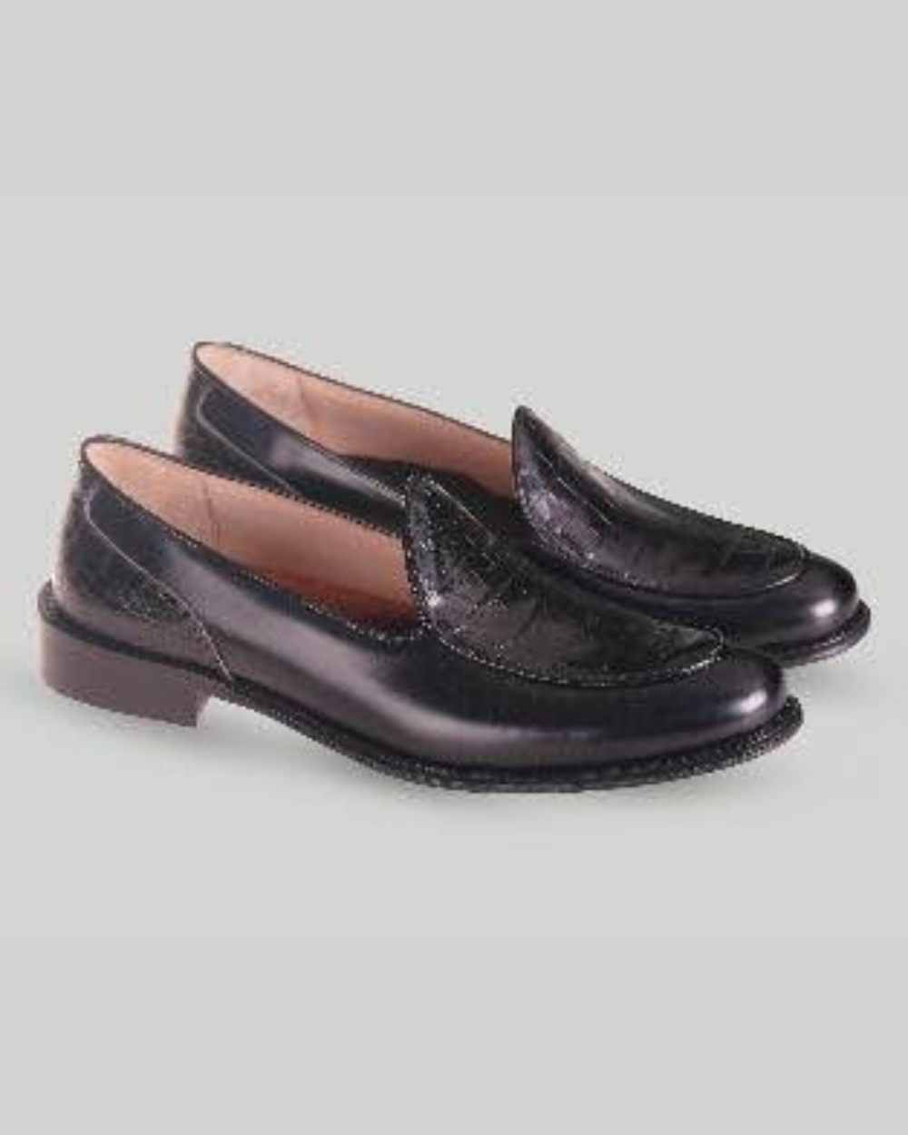 Borzu Loafers ( Black )