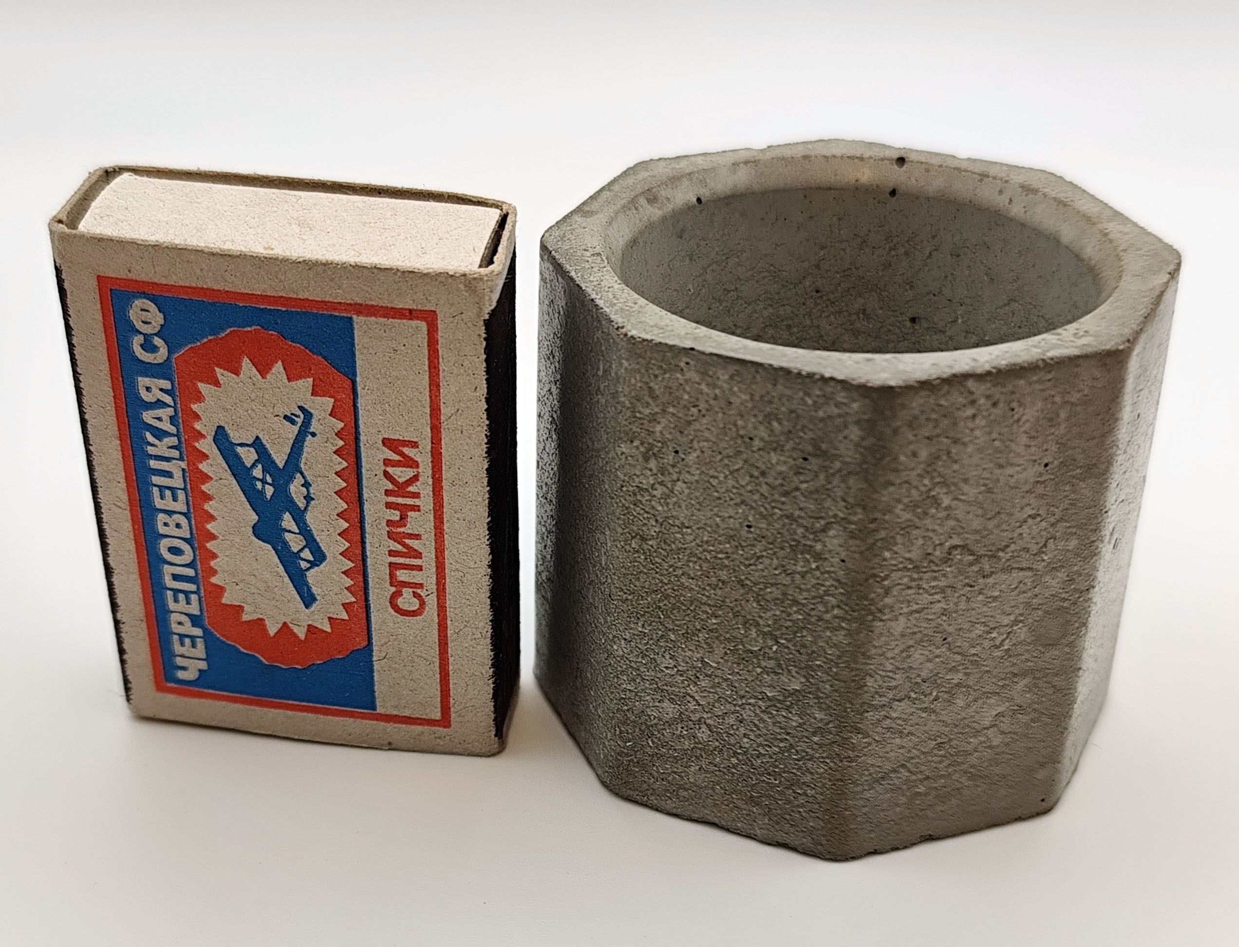 Betoonist tops, minivaas, lillepott, küünlahoidja