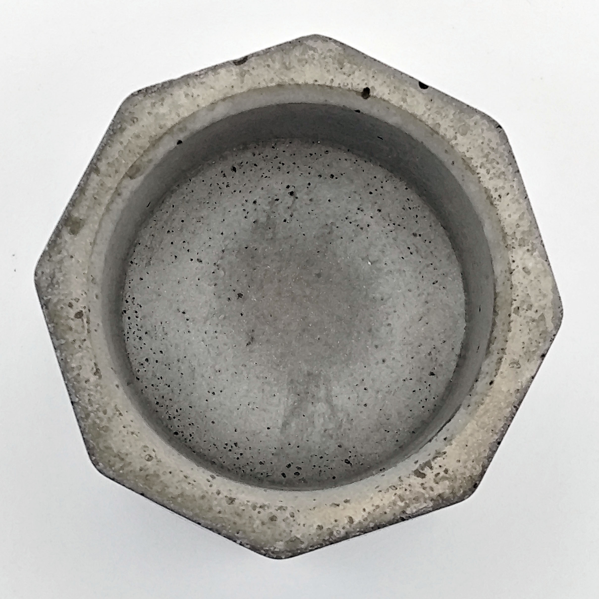 Betoonist tops, minivaas, lillepott, küünlahoidja