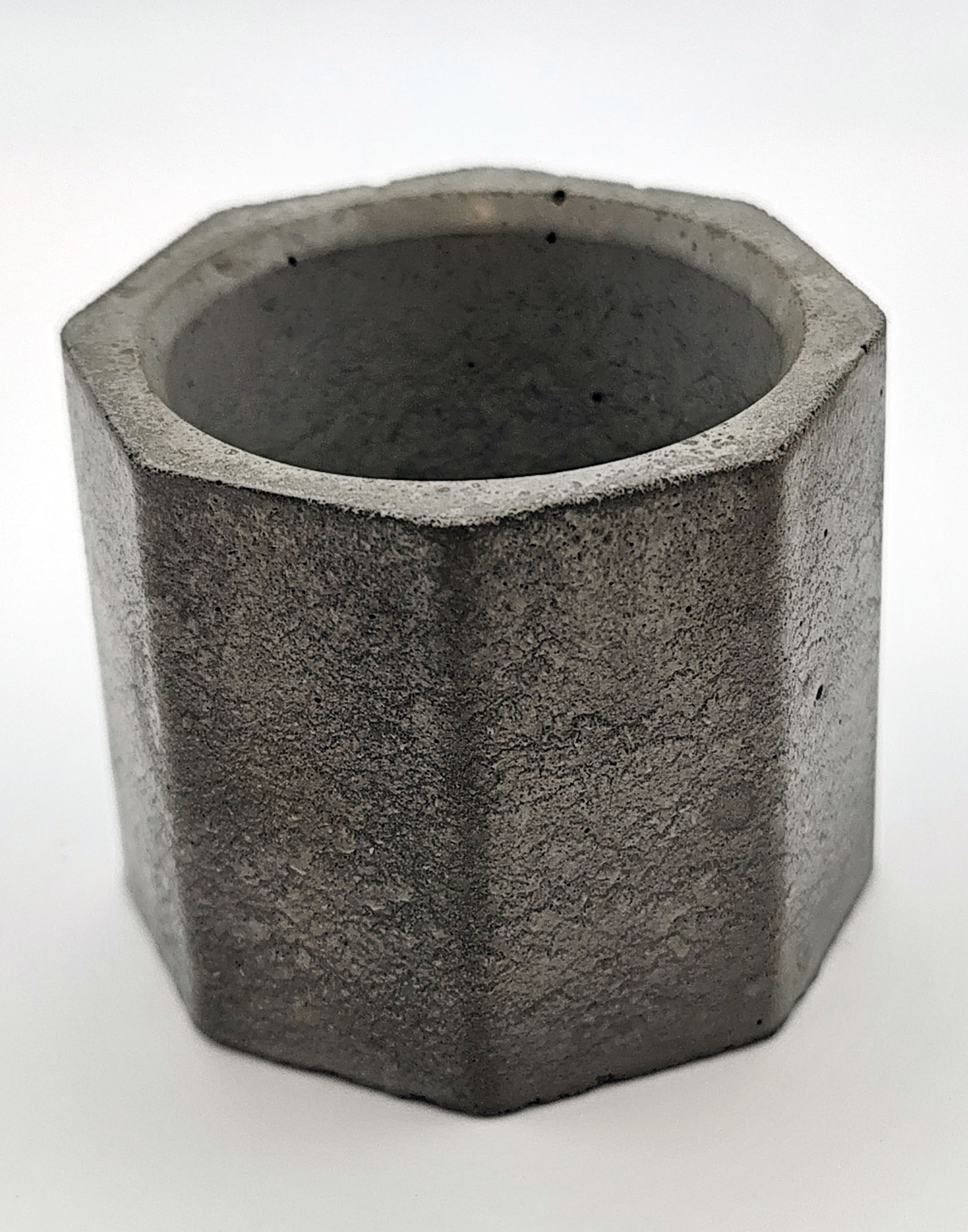 Betoonist tops, minivaas, lillepott, küünlahoidja