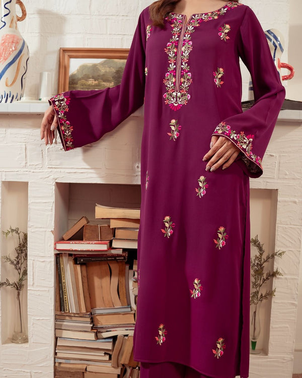 Rosebud stiched 2pc