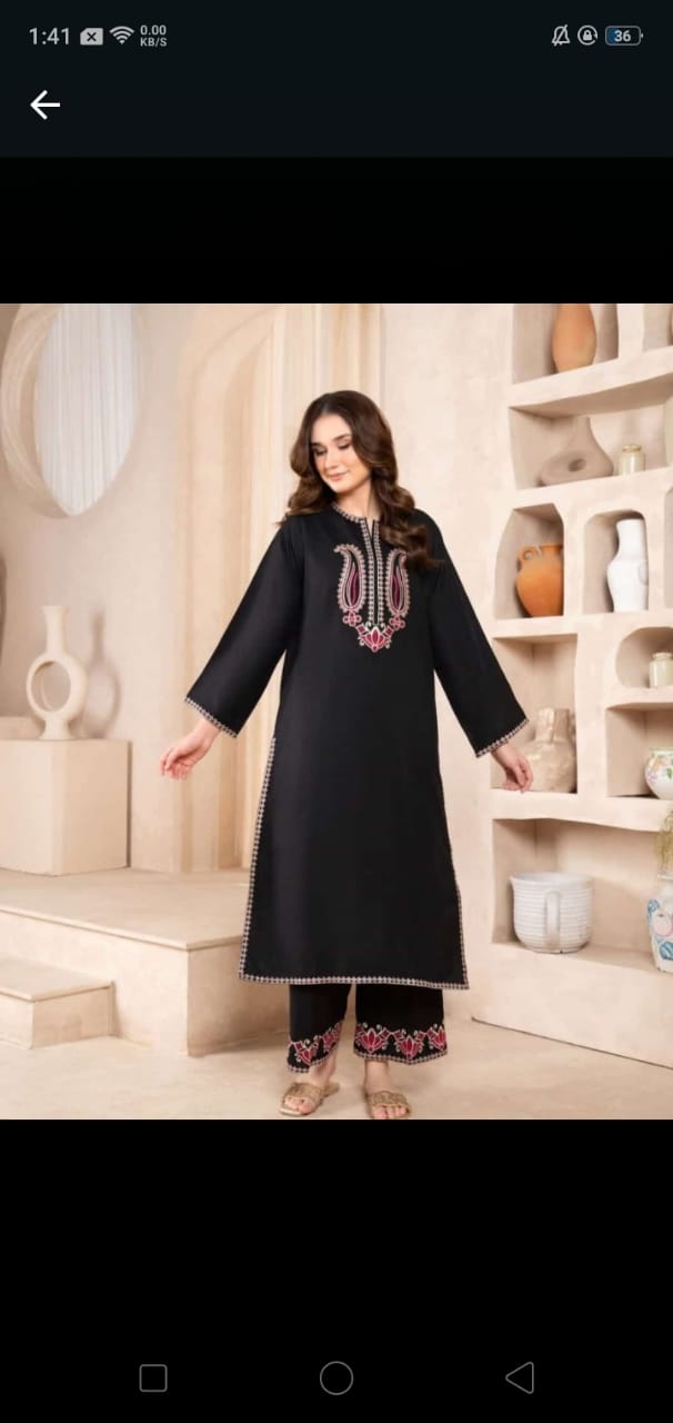 Pink embroidery black 2pc