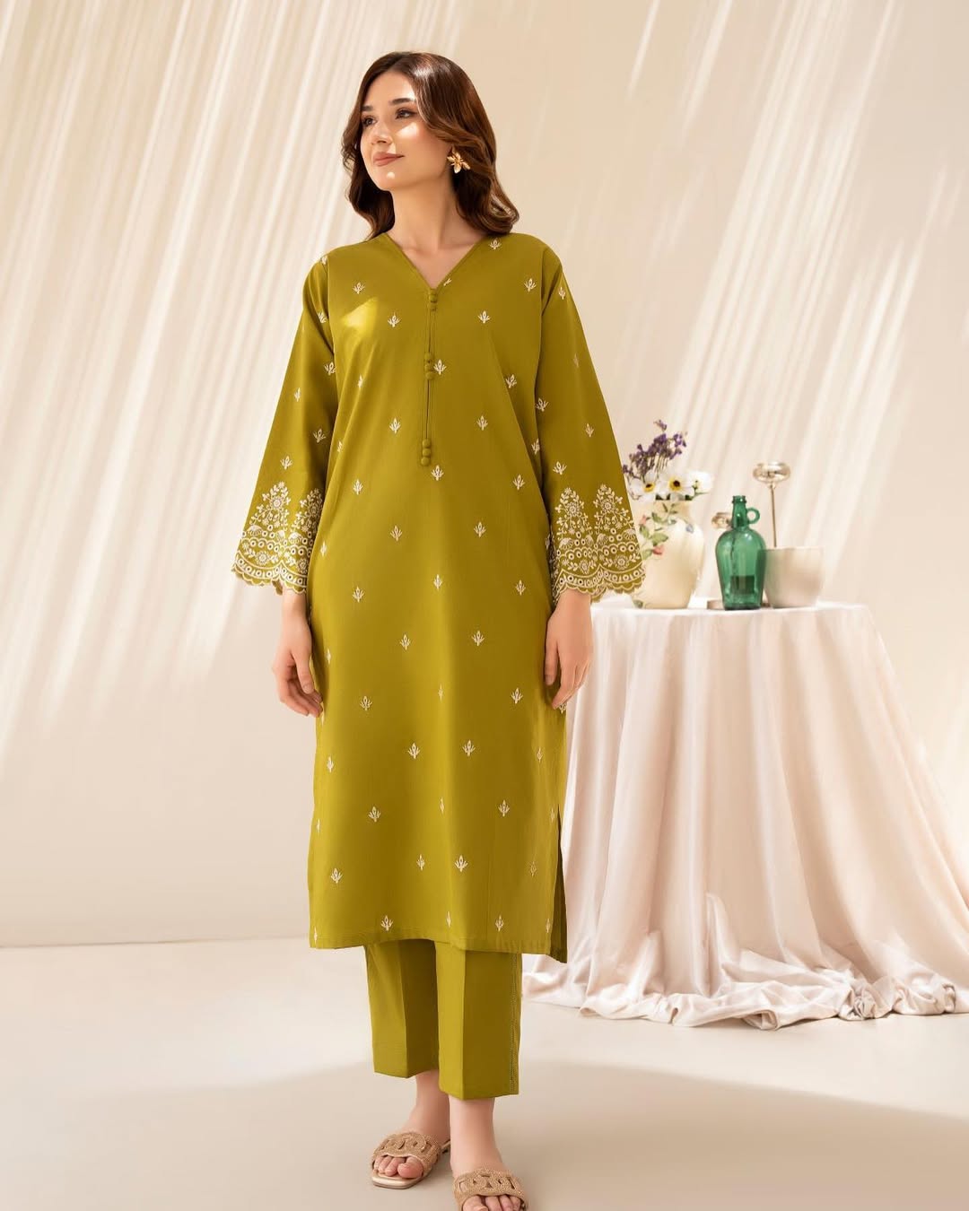 Ruby blush - Lawn Embroidered Co Ord - Tyba Clothing 