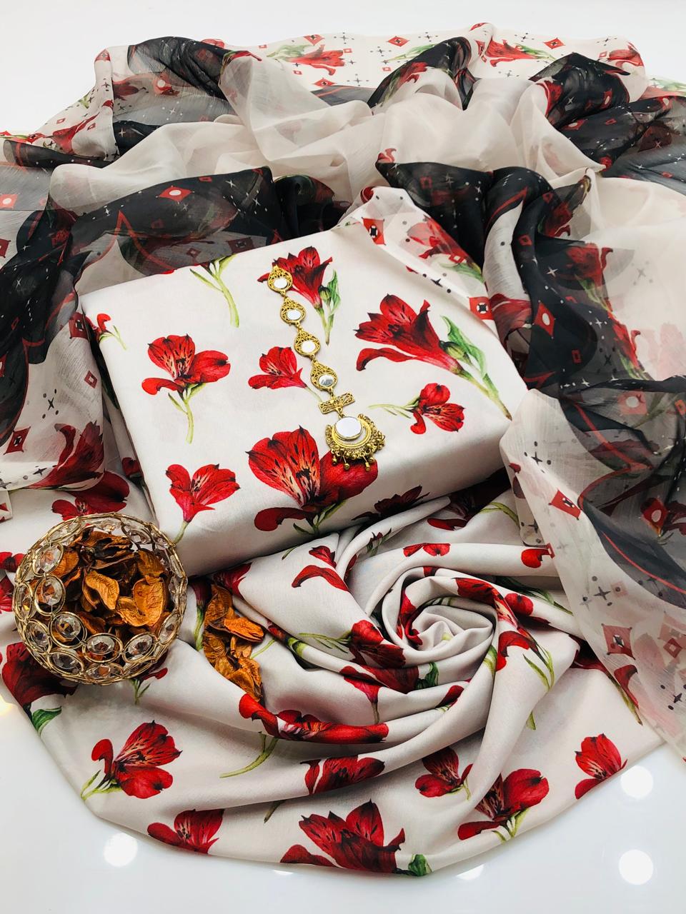 Swiss lawn unstiched 3pc - Tyba Clothing 