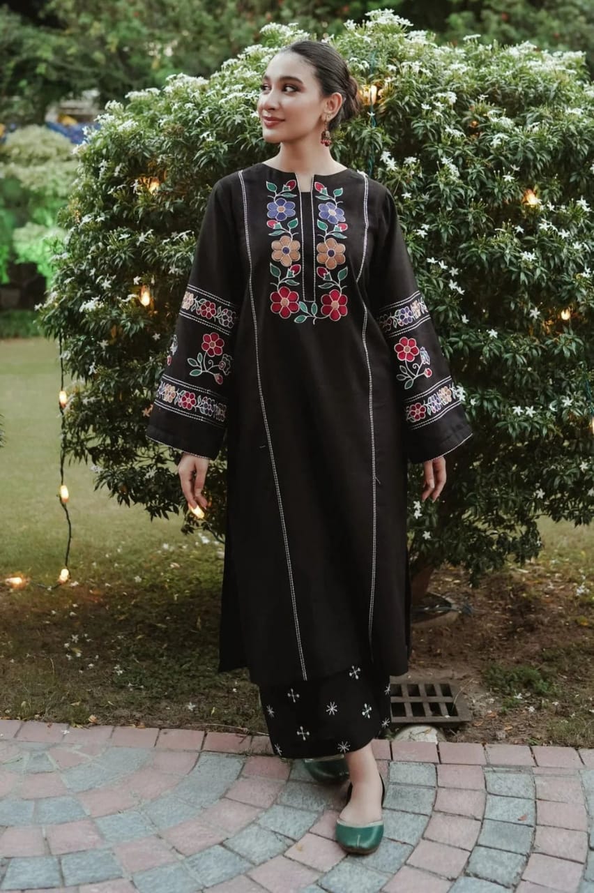 Black multi 