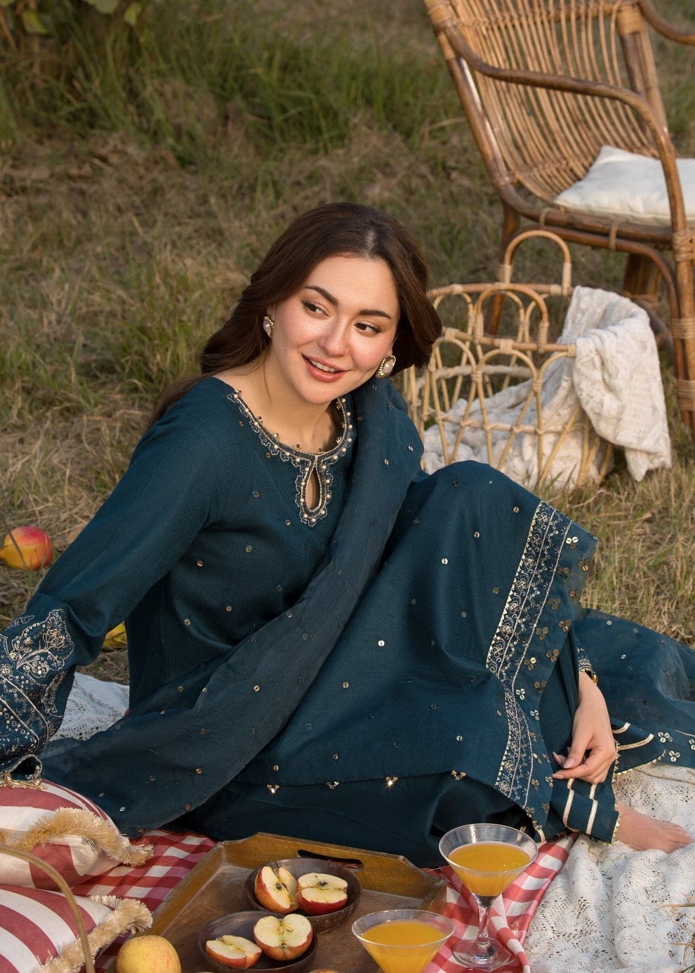 Hania amir embroidered 3pc