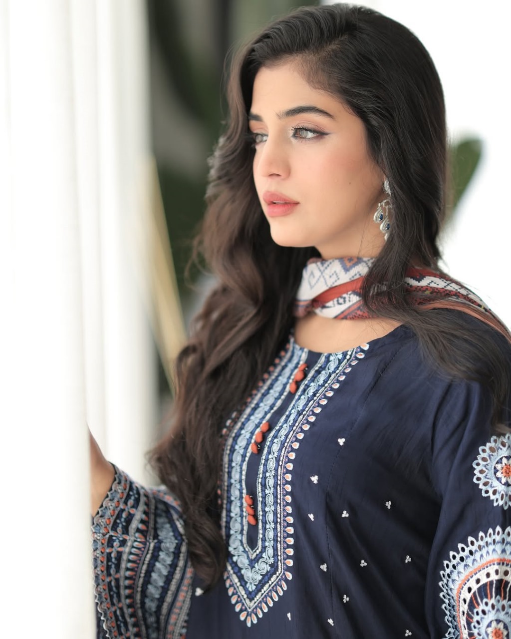 Dastan Embroidery 3pc