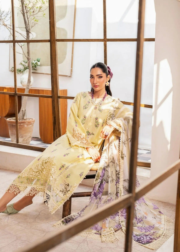 Sifaah Embroidery 3pc | Winter Collection 