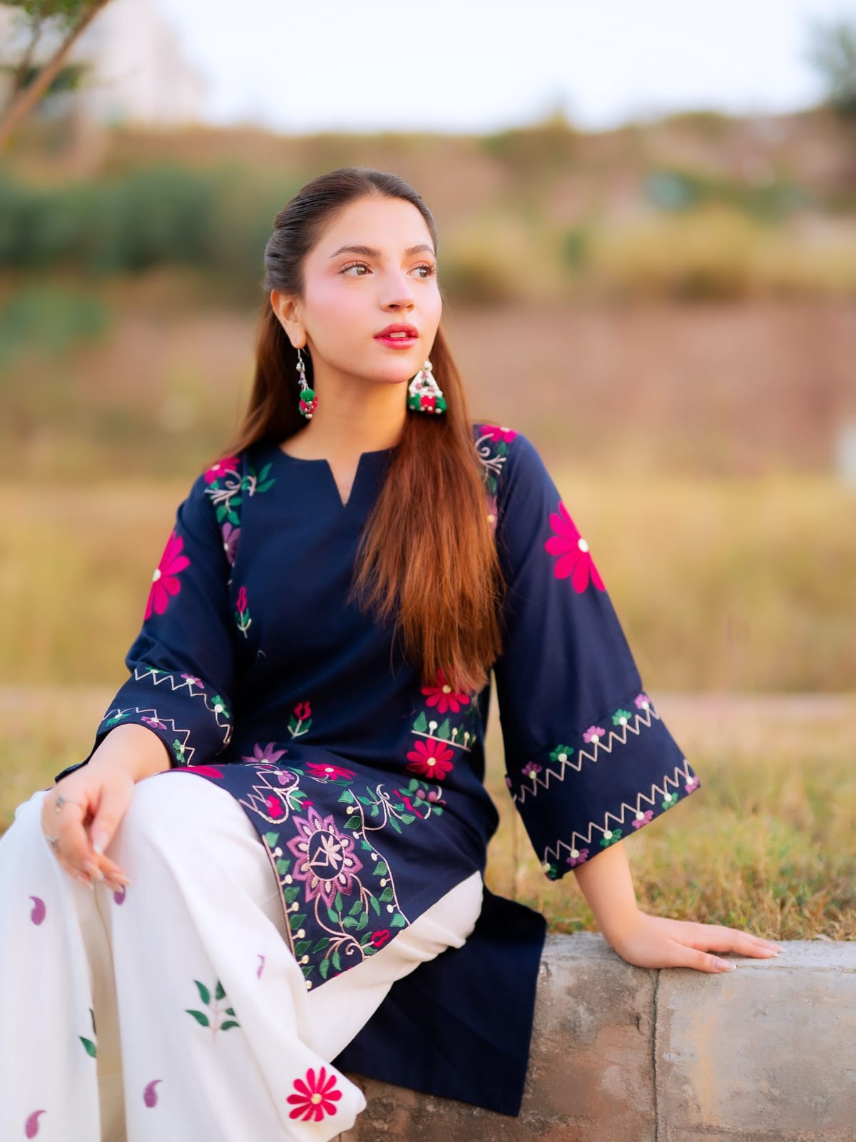 Dananeer Embroidered 2pc