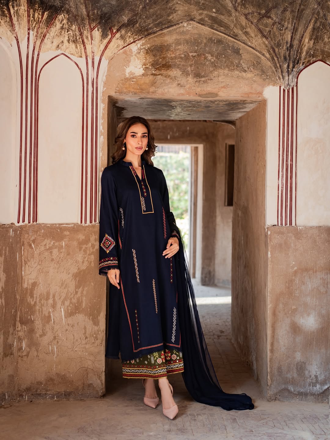 Roha Preet embroidery 3pc 