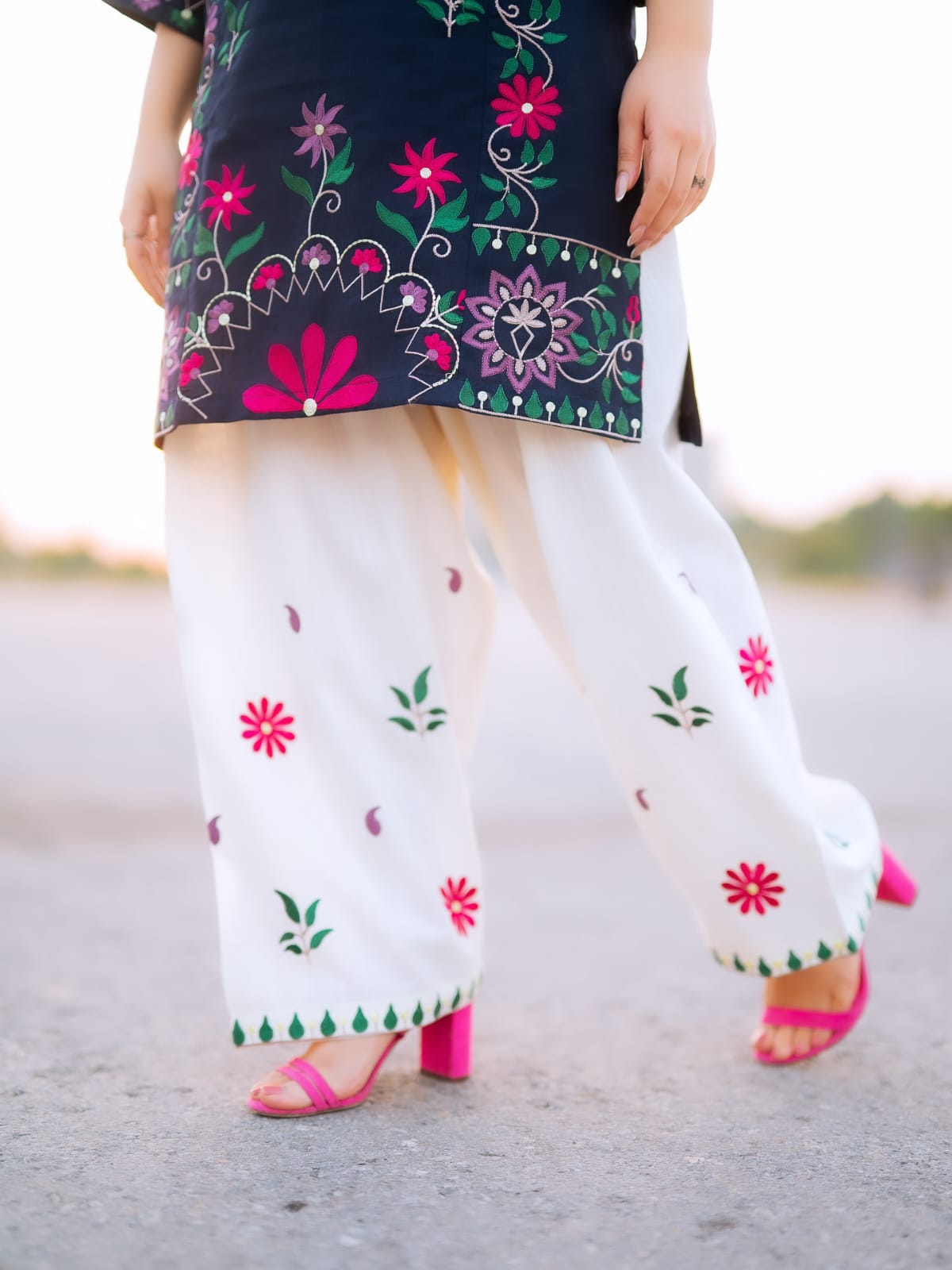 Dananeer Embroidered 2pc