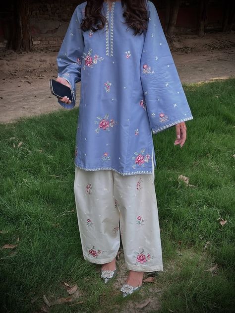 FIZA LAWN 2PC
