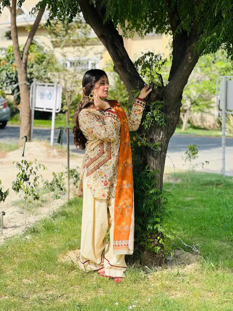 MEHAR LAWN 3PC ( FARSHI SHALWAR ) 