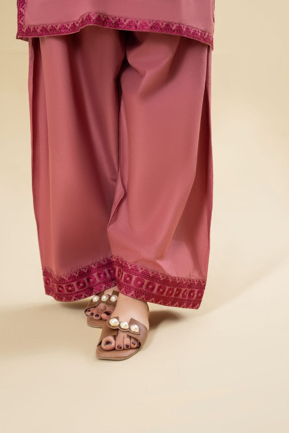 Rubi pink 2pc Farshi shalwar