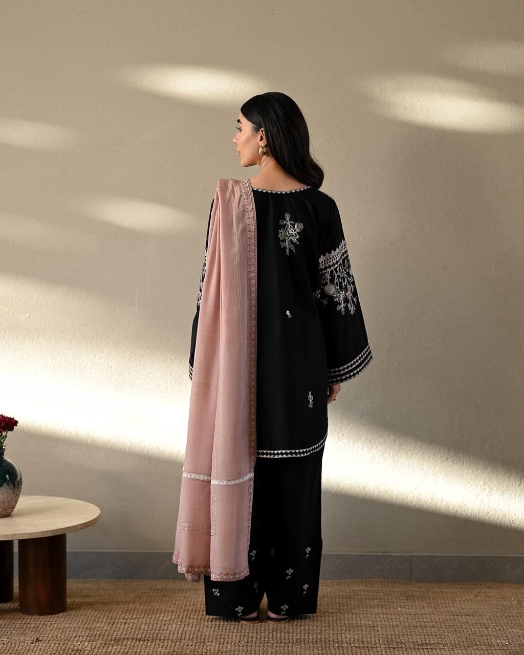 ZAIB LUXURY  CO-ORD SET WITH FARSHI TROUSER*