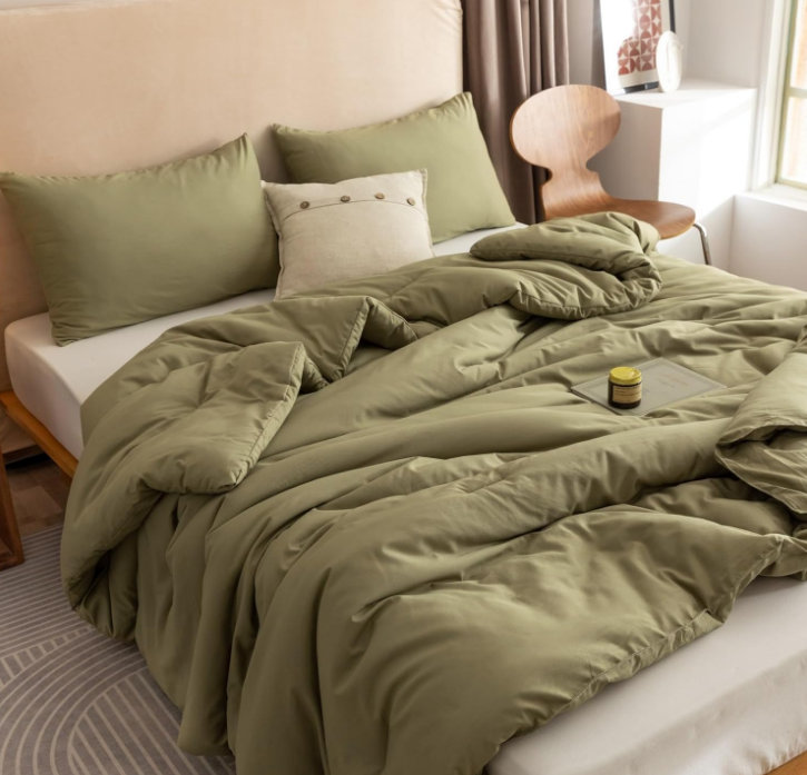 Queen Comforter Set Olive Green, 3pcs Bedding Sets Queen (1 Boho Olive Comforter & 2 Pillowcases), All Season Lightweight Blanket Quilt