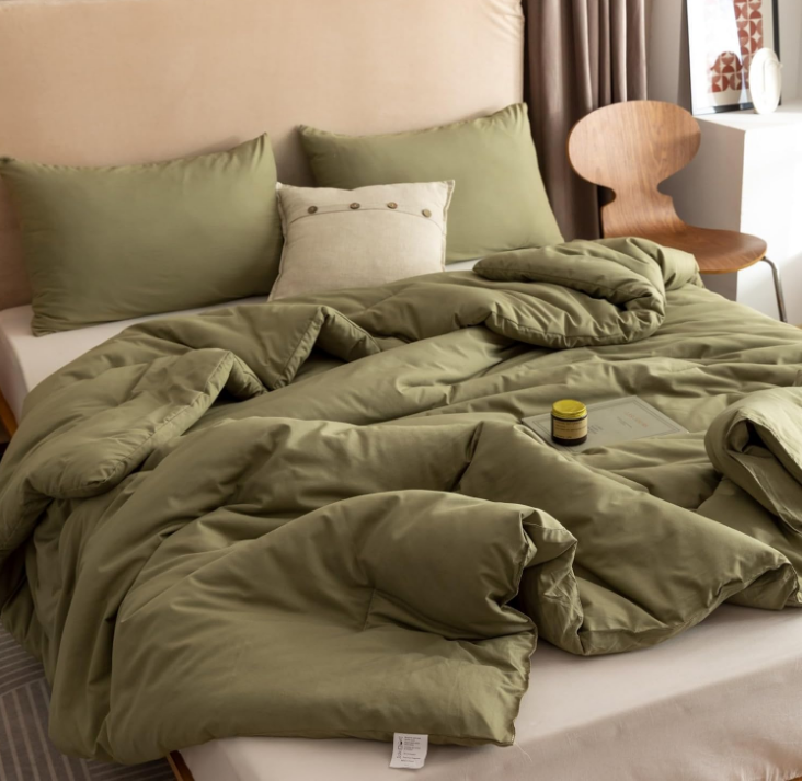 Queen Comforter Set Olive Green, 3pcs Bedding Sets Queen (1 Boho Olive Comforter & 2 Pillowcases), All Season Lightweight Blanket Quilt