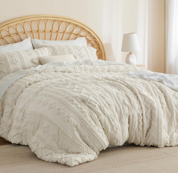 Tufted Boho Comforter Set Full Size - Beige Boho Bedding Comforter Set, 3 Pieces Farmhouse Shabby Chic Embroidery Bed Set, Gifts for Woman, Soft Jacquard Comforter for All Seasons