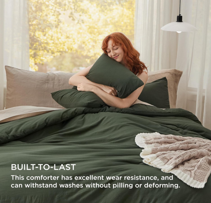 King Size Comforter Set, Dark Green Soft Prewashed Bed Comforter for All Seasons, 3 Pieces Warm Bedding Sets, 1 Lightweight Comforter (104"x90") and 2 Pillowcases (20"x36")