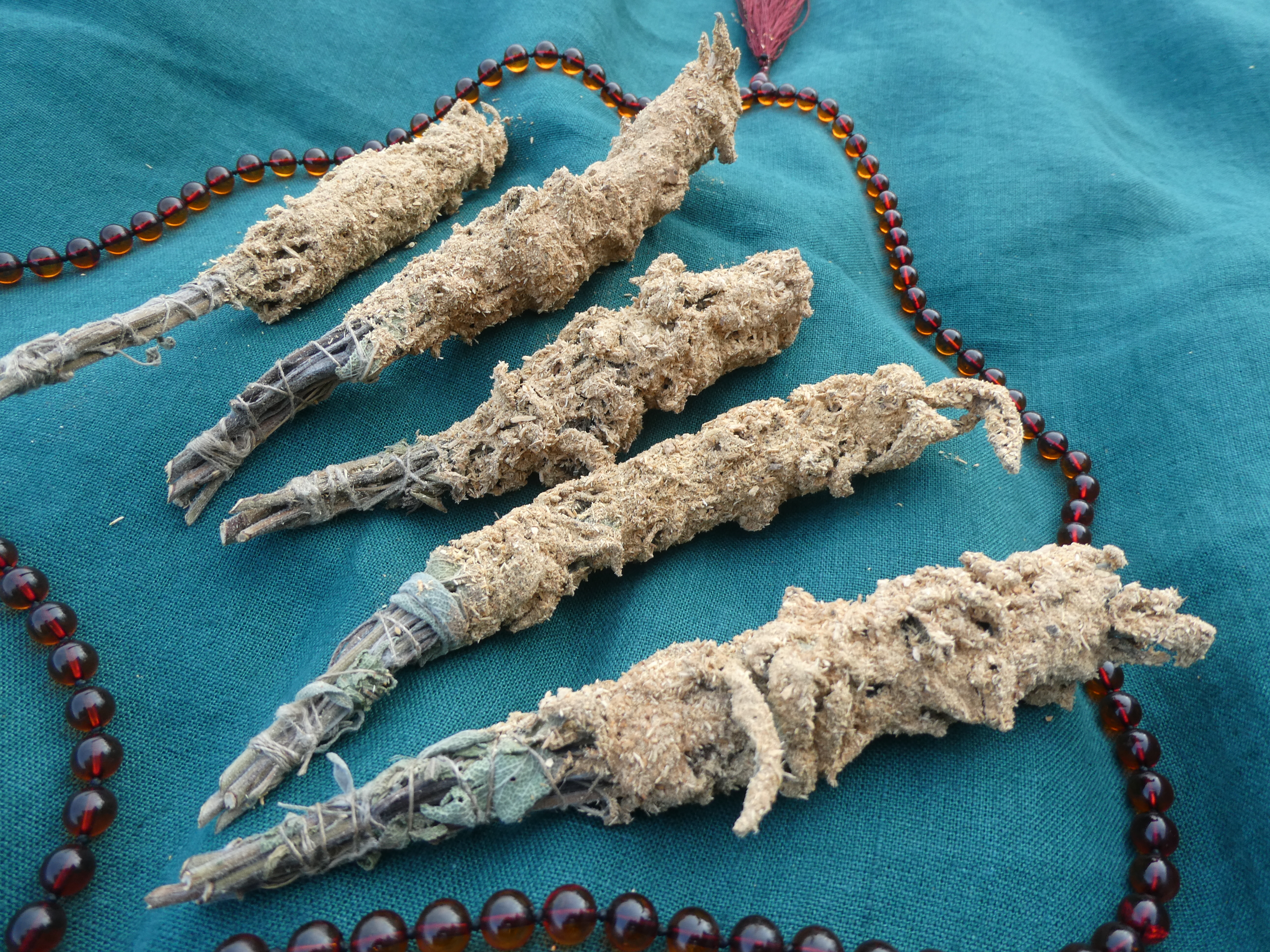 ŠALAVIJO Ryšulėlis Apvoliotas PALO SANTO