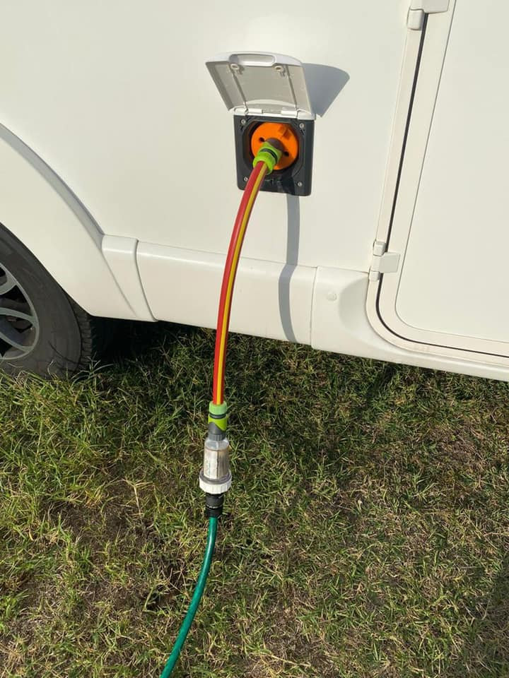 Tappo carico acqua camper