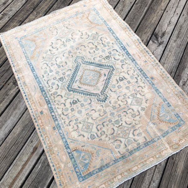 3x5 Worn Blue Rug