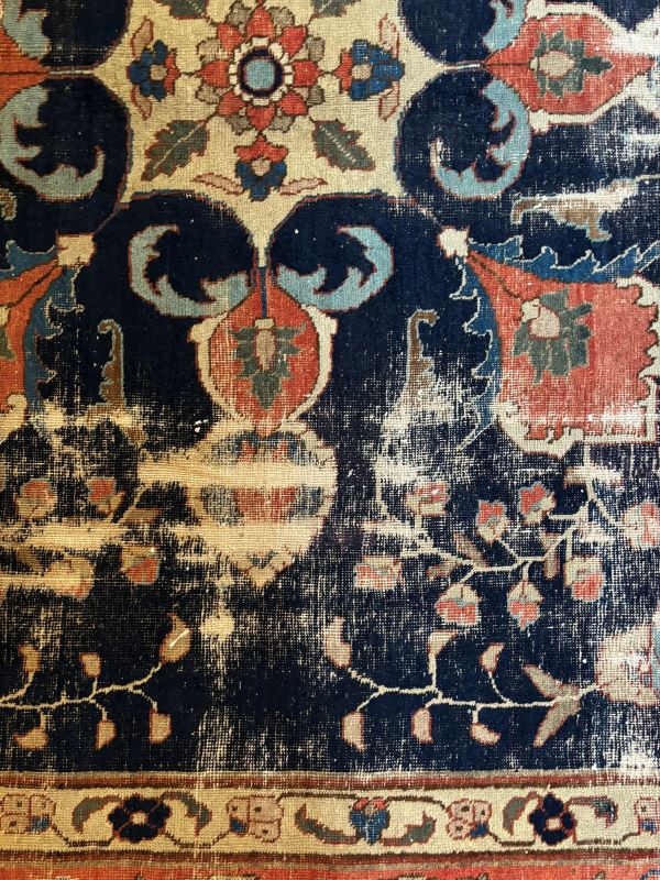 9x12 Distressed Persian Design 