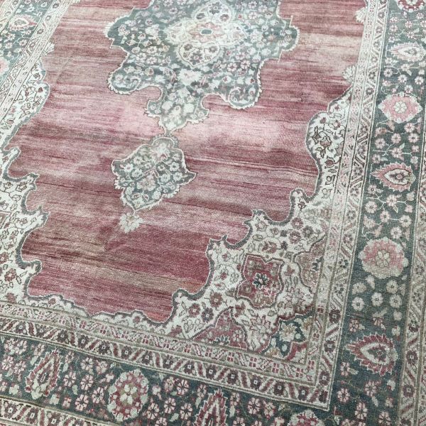7x10 Berry Pink Vintage Rug