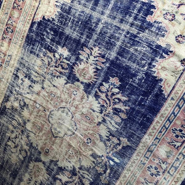 6x9 Blue Gördes Rug