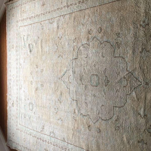 8x11 Muted Neutral Rug 