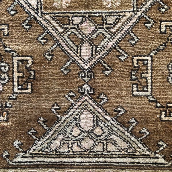 5x11 Brown Kars Runner 