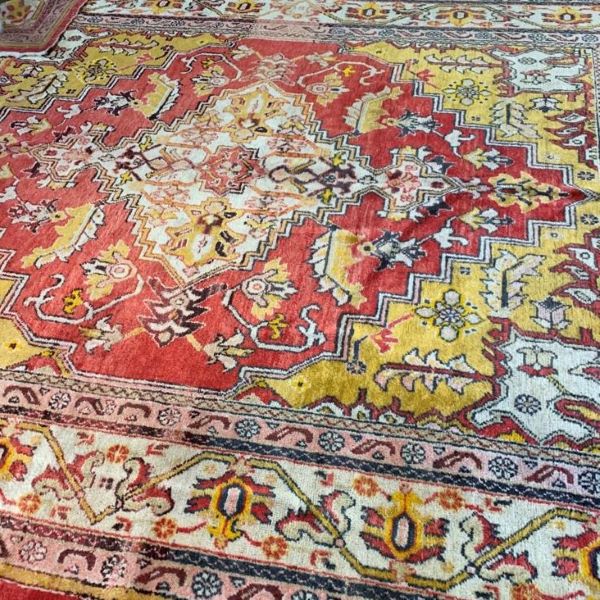 9x11 Antique Kula Rug 