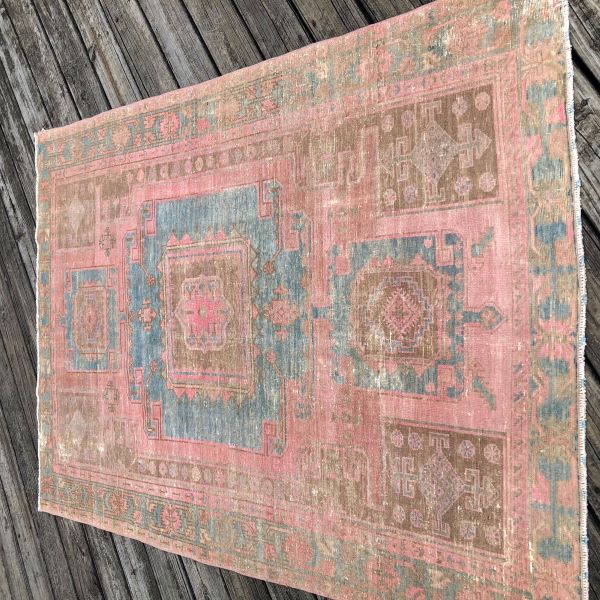5x6 Pink Persian Rug