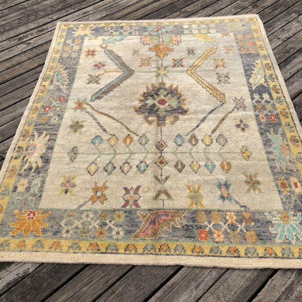 6x7 Beige Oushak Rug