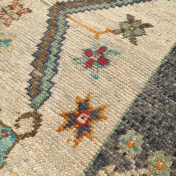 6x7 Beige Oushak Rug