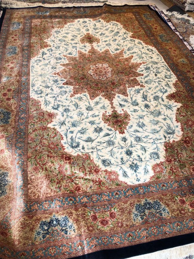 8x12 Handmade Persian Silk Rug
