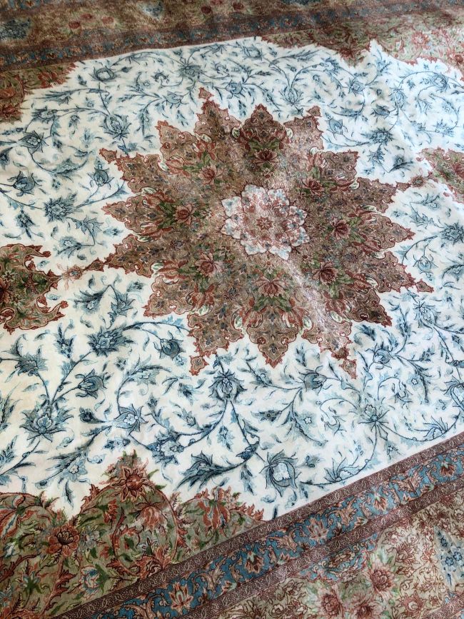 8x12 Handmade Persian Silk Rug