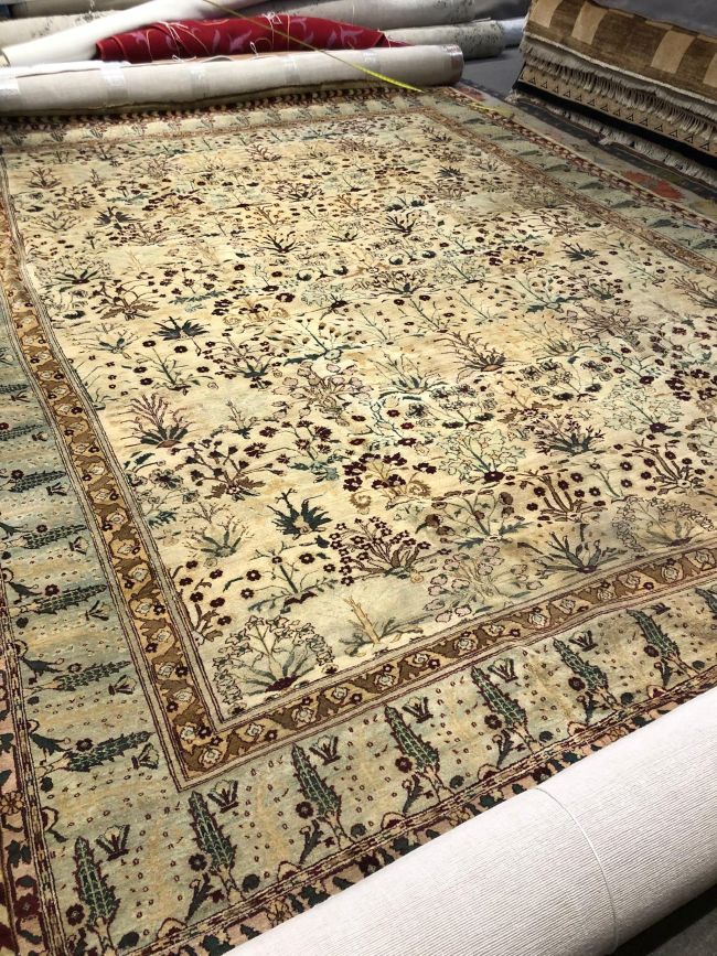 11x16 Antique Agra Rug 