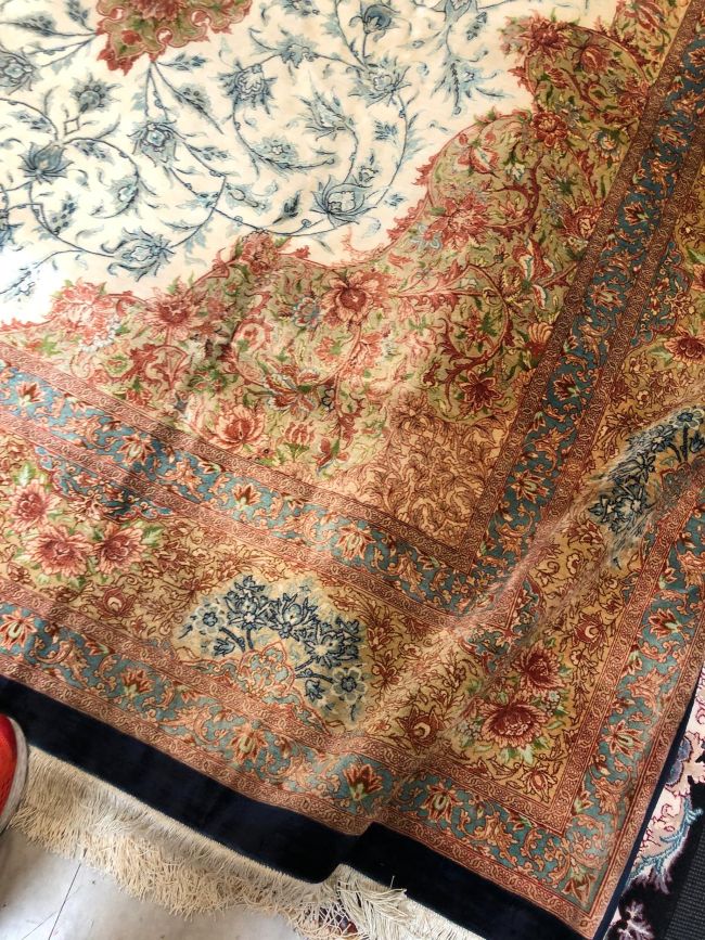 8x12 Handmade Persian Silk Rug