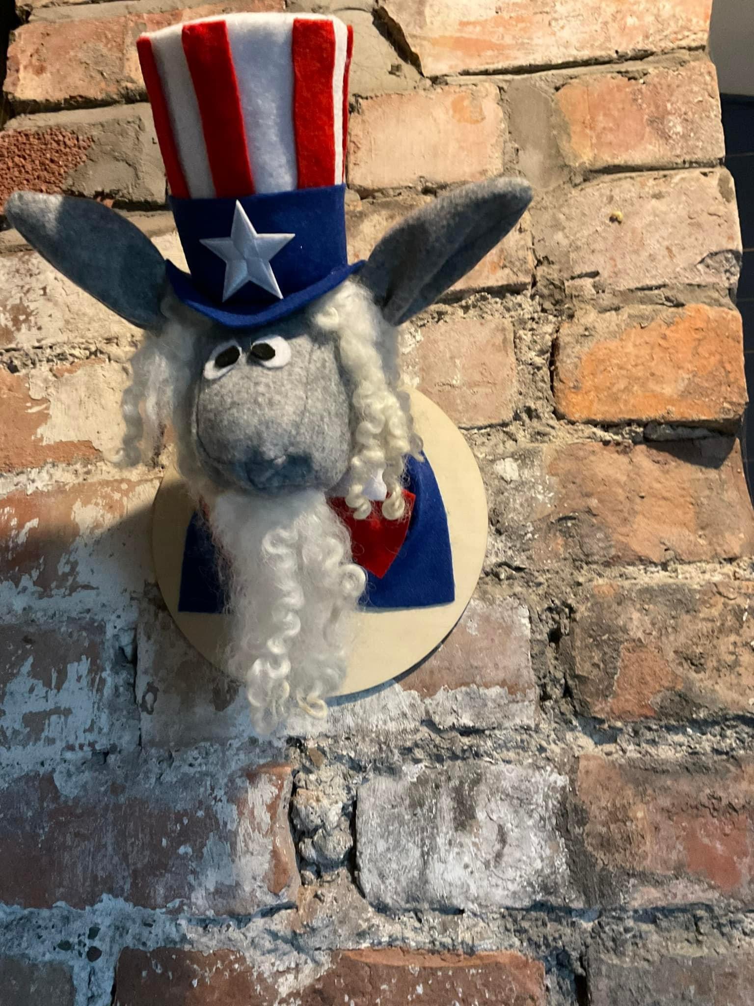 Faux Taxidermy head - USA Sheep